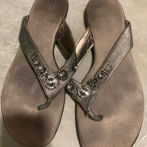 Size 10 Aerosoles sandals
